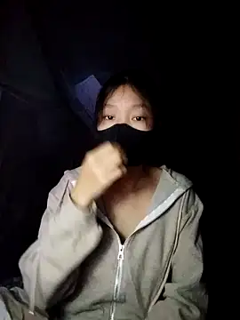 Phuoc xx online show from January 7, 2026, 1:57 pm