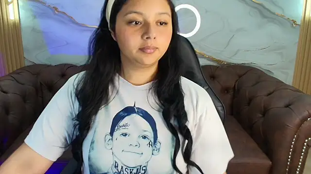 mia hot tf online show from September 17, 2025, 7:59 pm