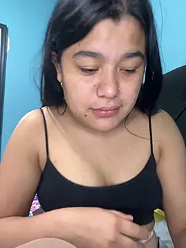 Snapshot of April_Becker chatting on May 1, 2026, 3:22 am April Becker online show from May 1, 2026, 3:22 am