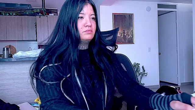 Unatatuada online show from December 4, 2025, 7:44 pm