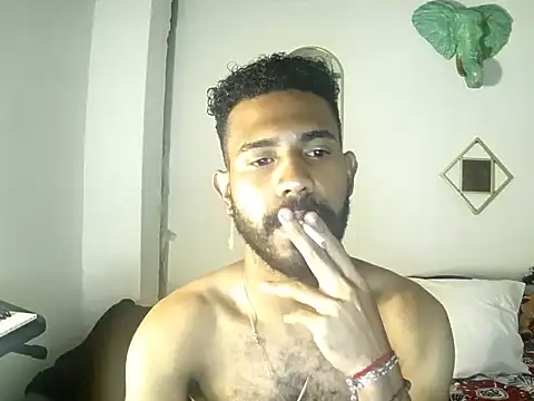 Snapshot of alberthott_66 chatting on October 15, 2025, 9:31 am alberthott 66 online show from October 15, 2025, 9:31 am