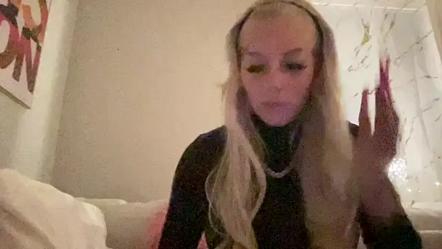 paulinaalatalo online show from February 9, 2026, 7:07 pm