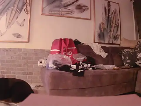 Snapshot of Alexis21821 chatting on September 16, 2025, 10:00 pm Alexis21821 online show from September 16, 2025, 10:00 pm