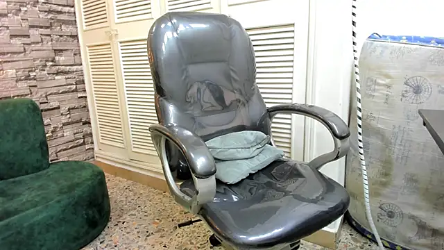 Nick Wolff online show from September 12, 2025, 8:31 pm