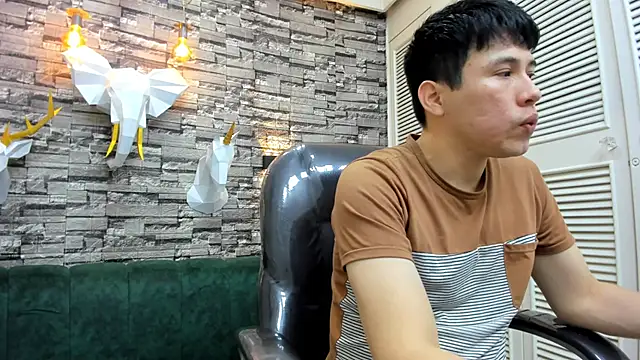 Nick Wolff online show from October 5, 2025, 8:18 pm