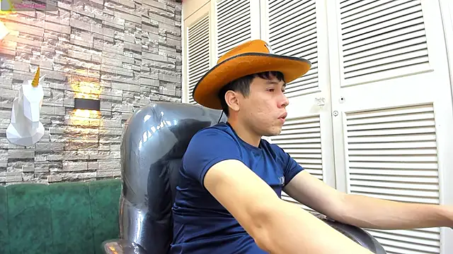 Nick Wolff online show from November 12, 2025, 3:29 am