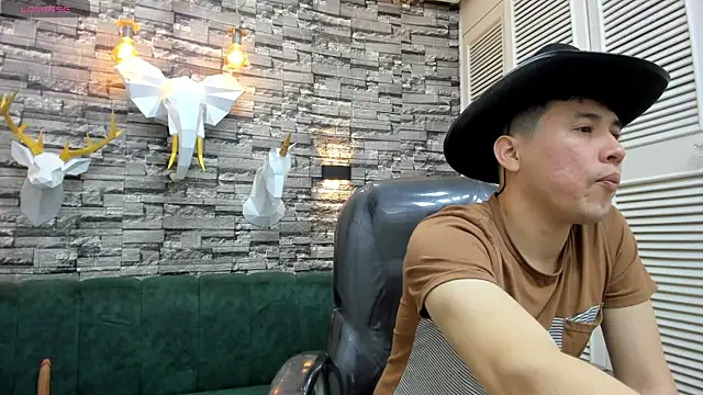 Nick Wolff online show from November 24, 2025, 5:29 am