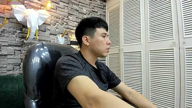 Nick Wolff online show from November 30, 2025, 4:16 am