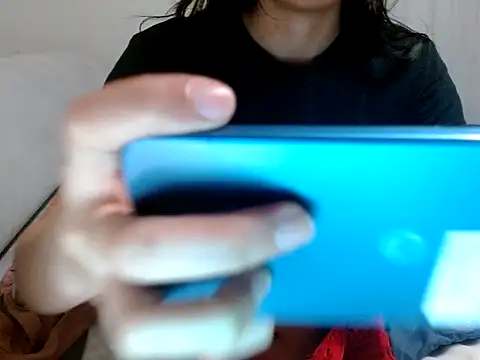 Snapshot of yulieth01998 chatting on September 13, 2025, 2:50 pm yulieth01998 online show from September 13, 2025, 2:50 pm