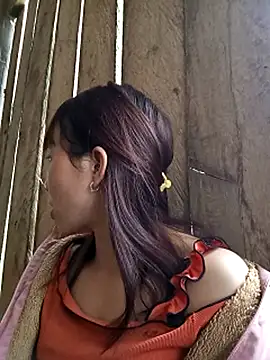 bonnie-00 online show from February 11, 2026, 3:22 am