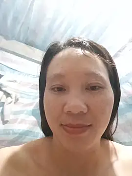bonnie-00 online show from July 16, 2026, 12:00 pm