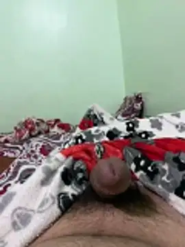 ali  ali210 online show from November 9, 2025, 4:05 pm