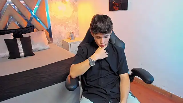 kraven lust online show from October 25, 2025, 3:47 am