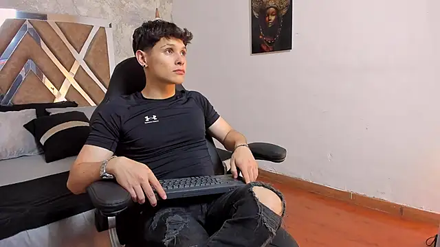 kraven lust online show from February 17, 2026, 3:03 am