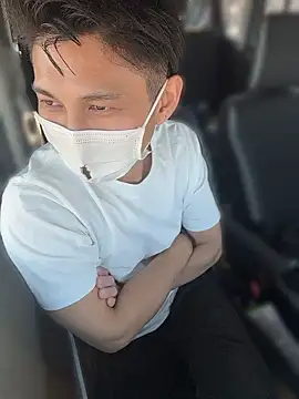 NICE-SEXY online show from May 16, 2026, 6:43 am