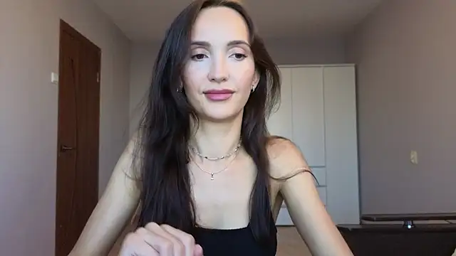 Snapshot of Lillian-Clark chatting on September 23, 2025, 11:46 am Lillian-Clark online show from September 23, 2025, 11:46 am