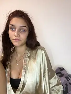 EllaBlowy online show from October 9, 2025, 8:34 am