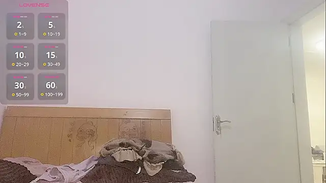 medusa0911 online show from November 5, 2025, 12:27 pm