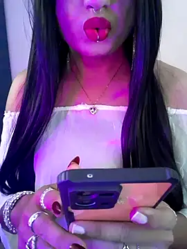 Snapshot of Cutie-Whiskey1 chatting on November 27, 2025, 9:00 am Cutie-Whiskey1 online show from November 27, 2025, 9:00 am