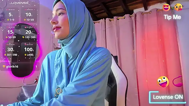 Snapshot of ShanaJamil chatting on September 20, 2025, 12:17 pm ShanaJamil online show from September 20, 2025, 12:17 pm