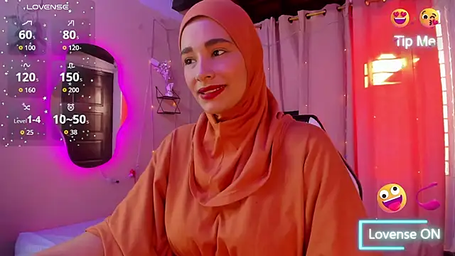 ShanaJamil online show from October 28, 2025, 11:58 am