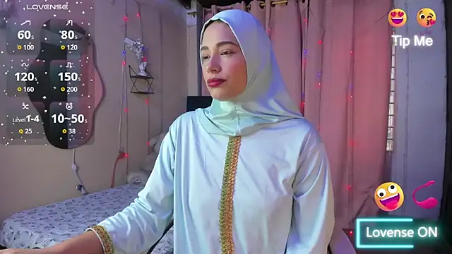 ShanaJamil online show from December 2, 2025, 12:21 pm