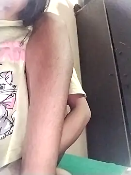 Rapunzal online show from October 31, 2025, 7:26 pm