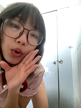 xiaomugouya online show from October 4, 2025, 3:59 am