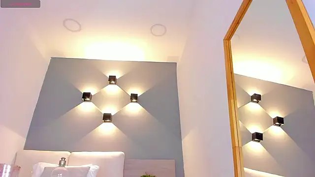 selena monroy online show from February 11, 2026, 11:04 am