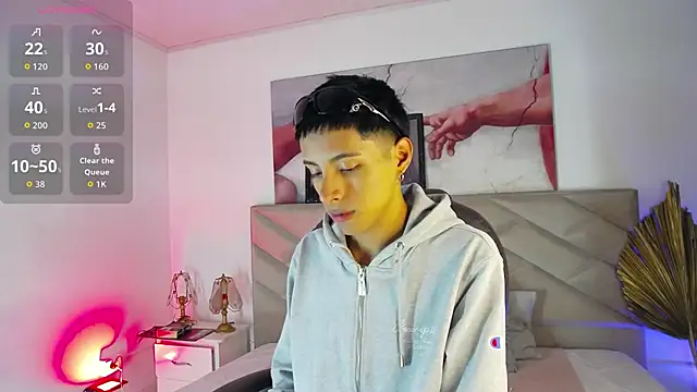 Snapshot of EstivenSallas chatting on October 2, 2025, 2:40 am EstivenSallas online show from October 2, 2025, 2:40 am