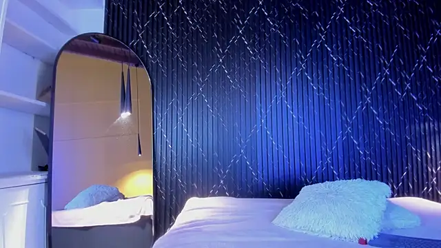 Miss Ariaa online show from November 29, 2025, 11:02 am