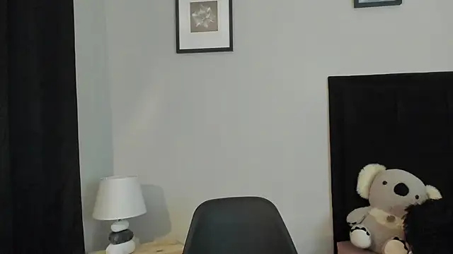 Lyria Diamond online show from January 15, 2026, 8:01 pm