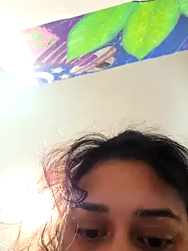 Snapshot of Trixtbang chatting on October 4, 2025, 1:14 am Trixtbang online show from October 4, 2025, 1:14 am