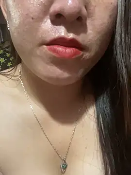 Luna-ass online show from November 1, 2025, 1:18 am