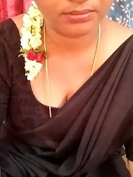 Snapshot of Tamil_Kayal_kutty chatting on September 29, 2025, 5:45 am Tamil Kayal kutty online show from September 29, 2025, 5:45 am