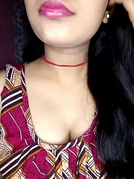 soni2005 online show from February 15, 2026, 12:47 pm