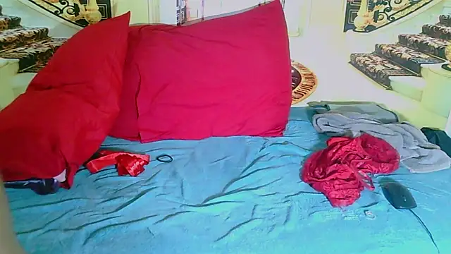 Snapshot of IndianSexcSmyle chatting on November 28, 2025, 3:09 am IndianSexcSmyle online show from November 28, 2025, 3:09 am