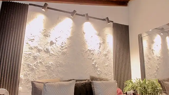 Snapshot of joselin_rouse chatting on June 5, 2026, 12:55 pm joselin rouse online show from June 5, 2026, 12:55 pm