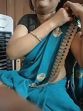 monarani5986 online show from May 27, 2026, 4:48 pm