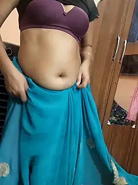 monarani5986 online show from May 29, 2026, 5:11 pm