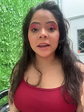 ROUSE SINCLAIR online show from December 1, 2025, 8:03 pm