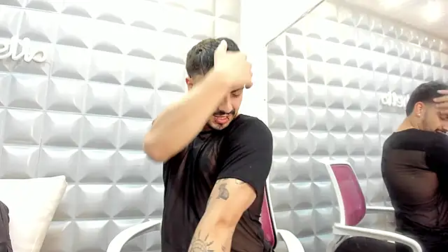 Jack Daniel   online show from October 8, 2025, 1:53 pm