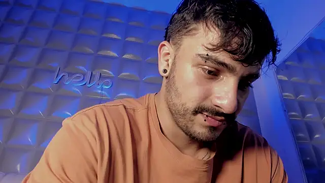 Jack Daniel   online show from November 26, 2025, 2:56 am