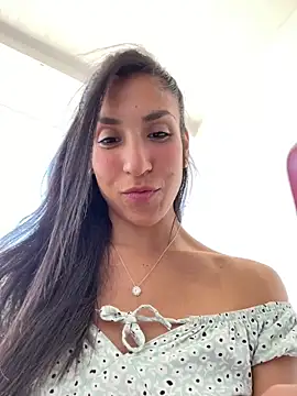 Snapshot of MaddyX__ chatting on November 14, 2025, 7:01 pm MaddyX online show from November 14, 2025, 7:01 pm