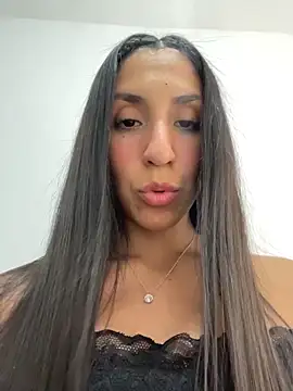 Snapshot of MaddyX__ chatting on February 7, 2026, 8:23 pm MaddyX online show from February 7, 2026, 8:23 pm