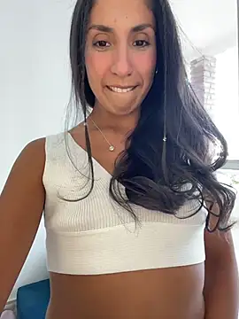 Snapshot of MaddyX__ chatting on February 23, 2026, 8:39 pm MaddyX online show from February 23, 2026, 8:39 pm