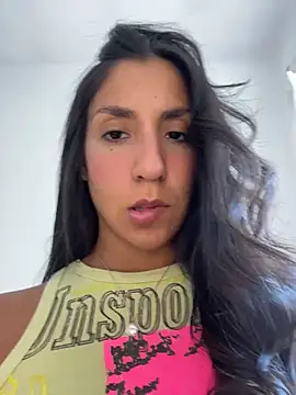 Snapshot of MaddyX__ chatting on February 28, 2026, 8:32 pm MaddyX online show from February 28, 2026, 8:32 pm