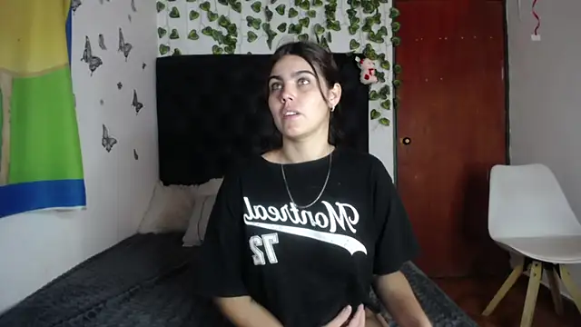 isabel 09 online show from March 10, 2026, 6:46 pm