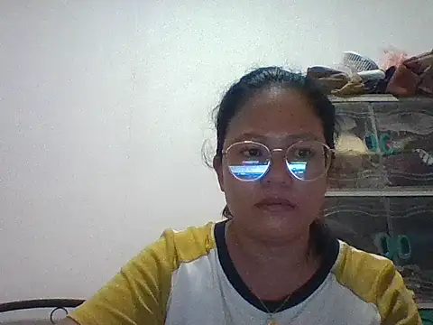 Snapshot of asian_hope1 chatting on September 29, 2025, 12:10 pm asian hope1 online show from September 29, 2025, 12:10 pm