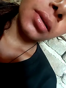 Aaisha-16 online show from April 2, 2026, 5:05 am